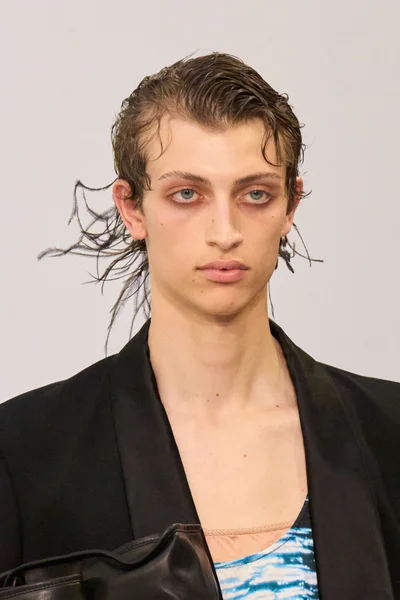 Look 170